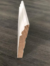 Skirting-D138